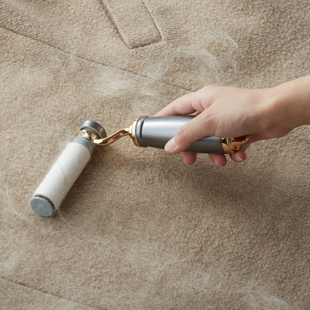 LR01 + Titanium + Fabric Shavers-6 + sticky lint roller to pick up pet fur
