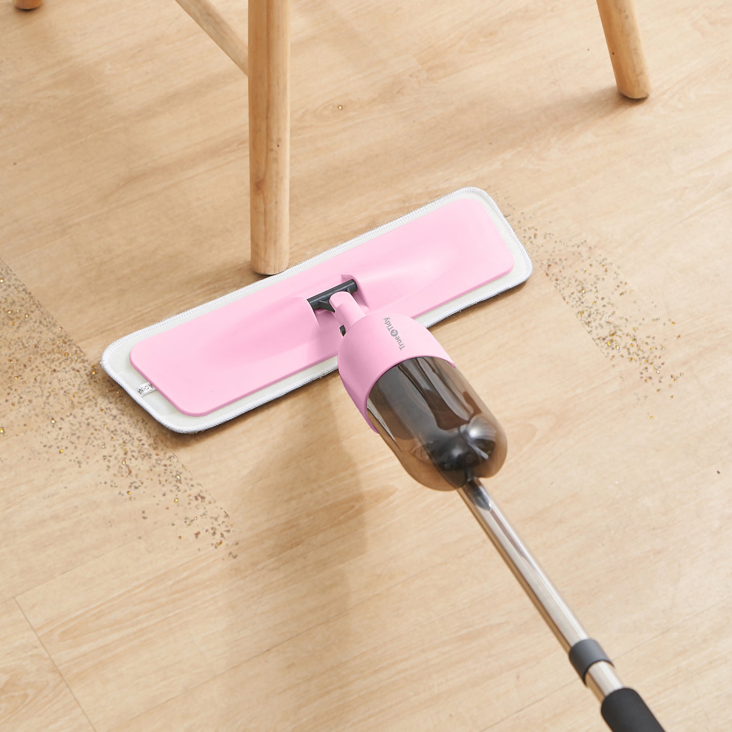SPRAY360+PINK+CLEANING WOOD FLOORS